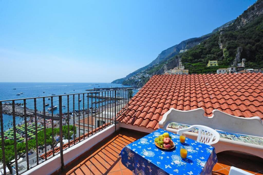 Mamma Rosanna - Apartment In Amalfi With Terrace Exterior foto
