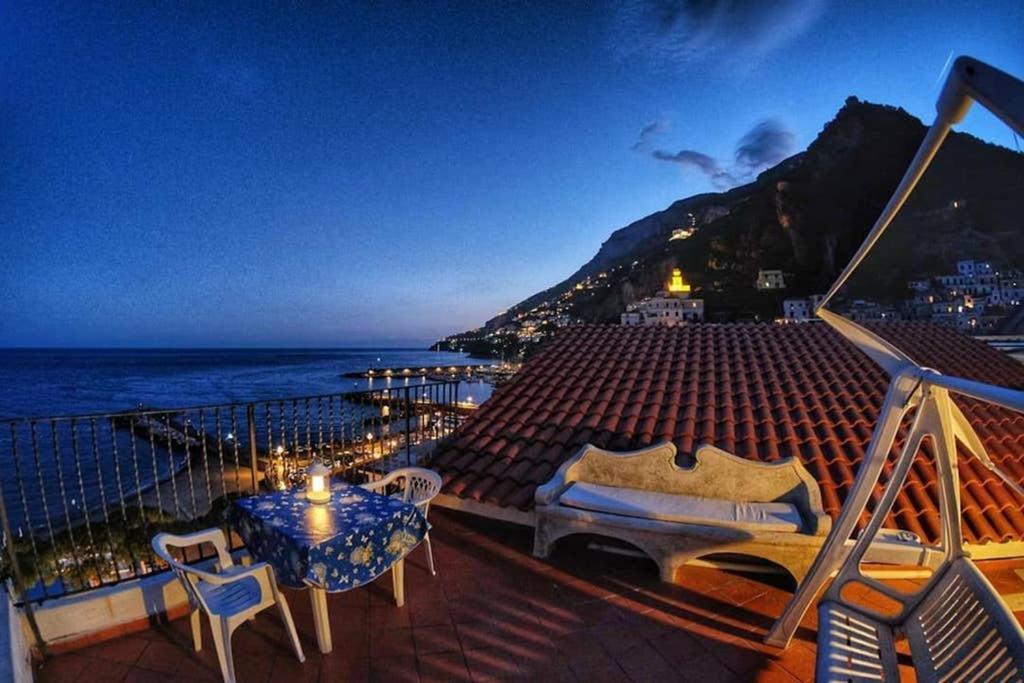 Mamma Rosanna - Apartment In Amalfi With Terrace Exterior foto