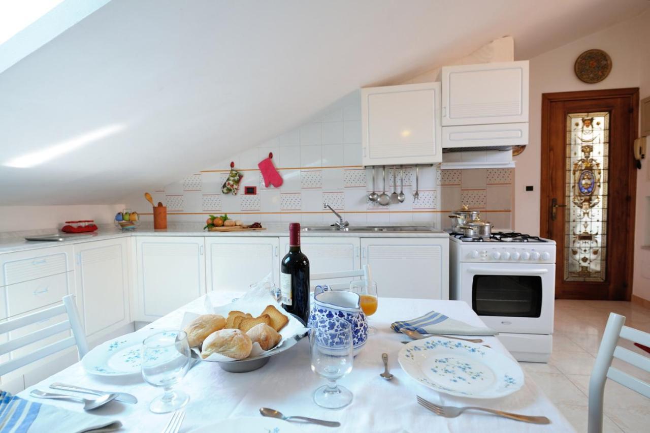 Mamma Rosanna - Apartment In Amalfi With Terrace Exterior foto